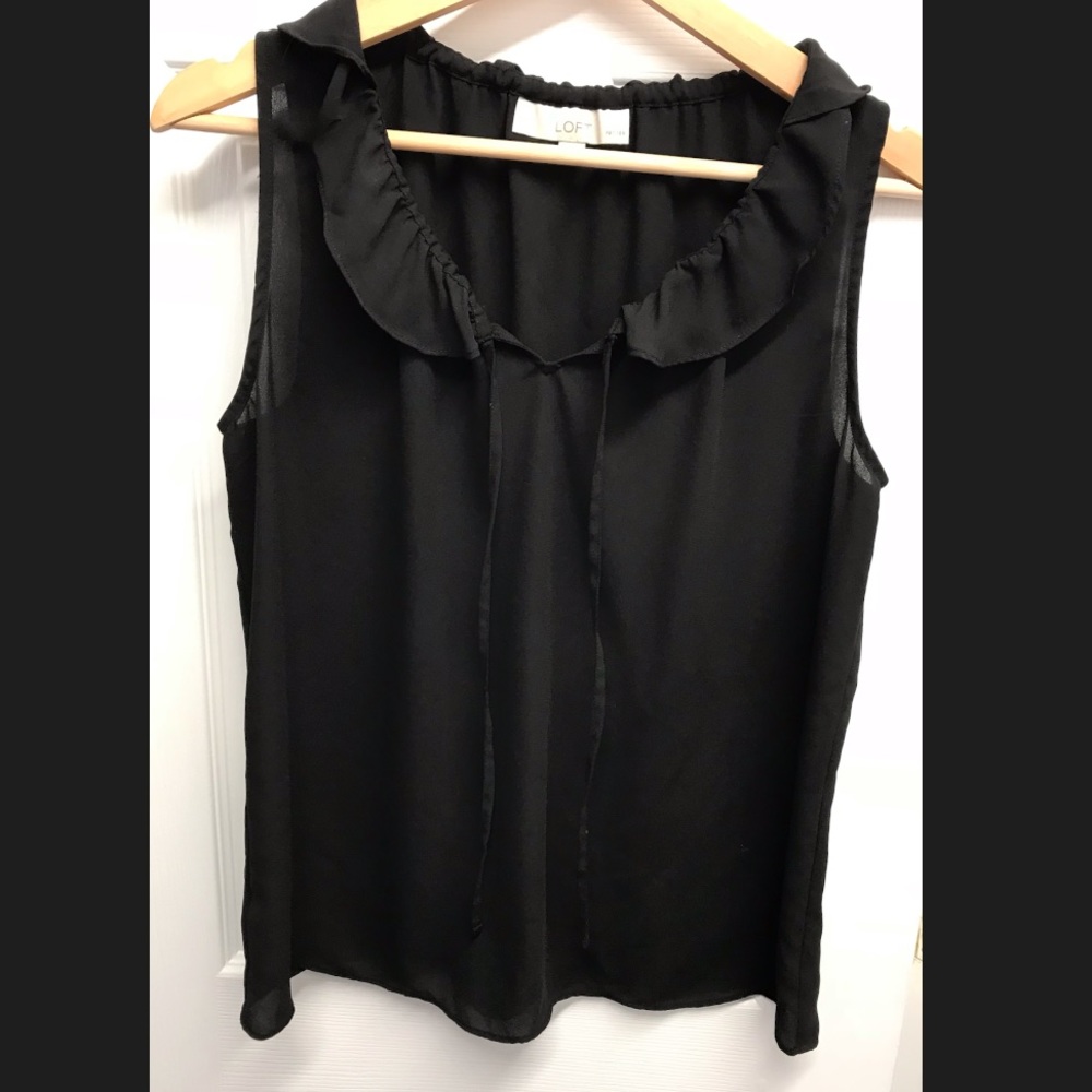 LOFT Sleeveless flirty back top